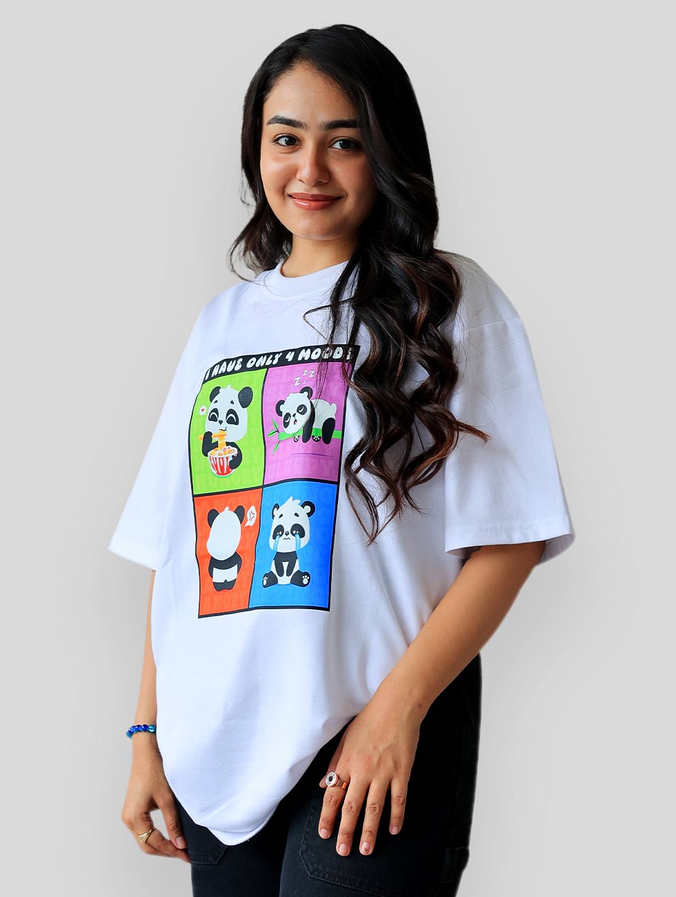 MOOD SWINGS OVERSIZED TSHIRT