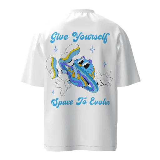 SPACE TO EVOLVE OVERSIZED TSHIRT